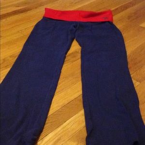 Victoria's Secret Pink yoga pants
